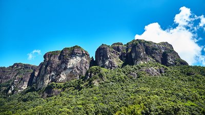 灵通山